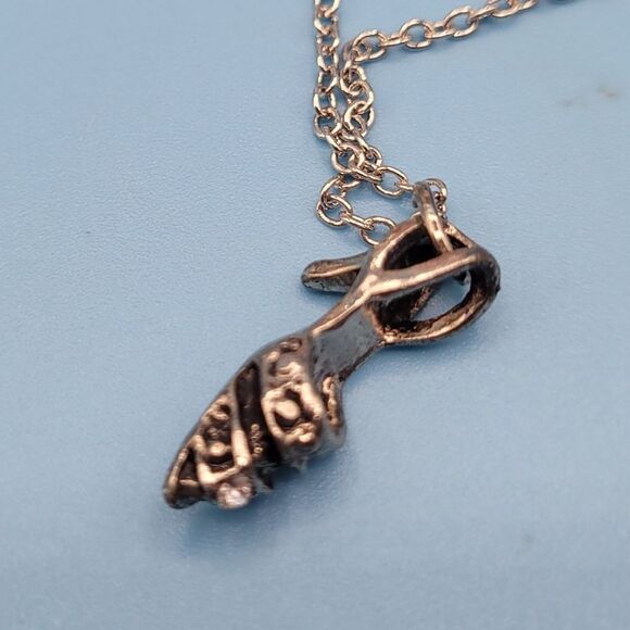 🔥 Cinderella Magic🏰 compact necklace Tiara barrette eyelashes - Picture 4 of 12